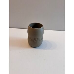 PandaEar Silicone Grip Cup‎ Holder for Kids Toddler Sippy Cup Accessory Beige